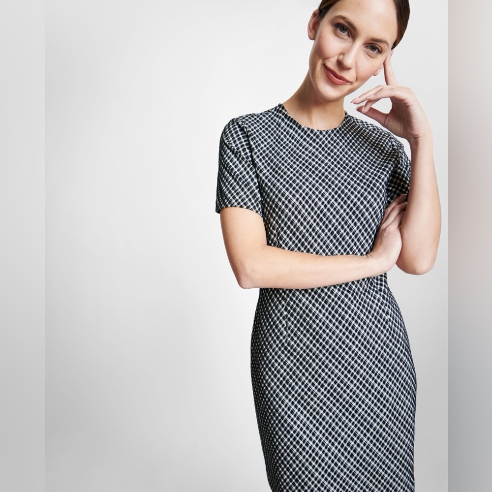 🆕 Spanx Ponte mini dress- jacquard Chic Black and White Patterned Dress Sz M D10 - Picture 4 of 8